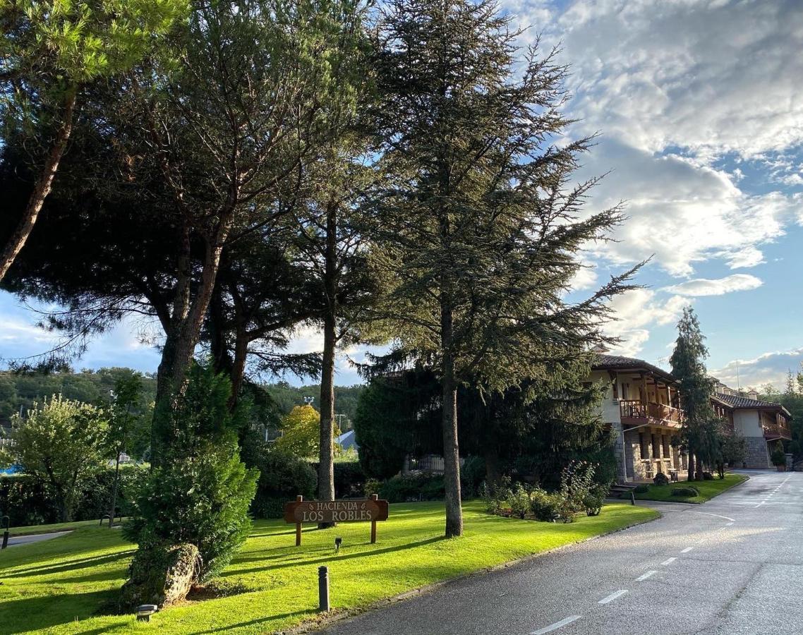 Hotel Rural Spa & Wellness Hacienda Los Robles Navacerrada Buitenkant foto